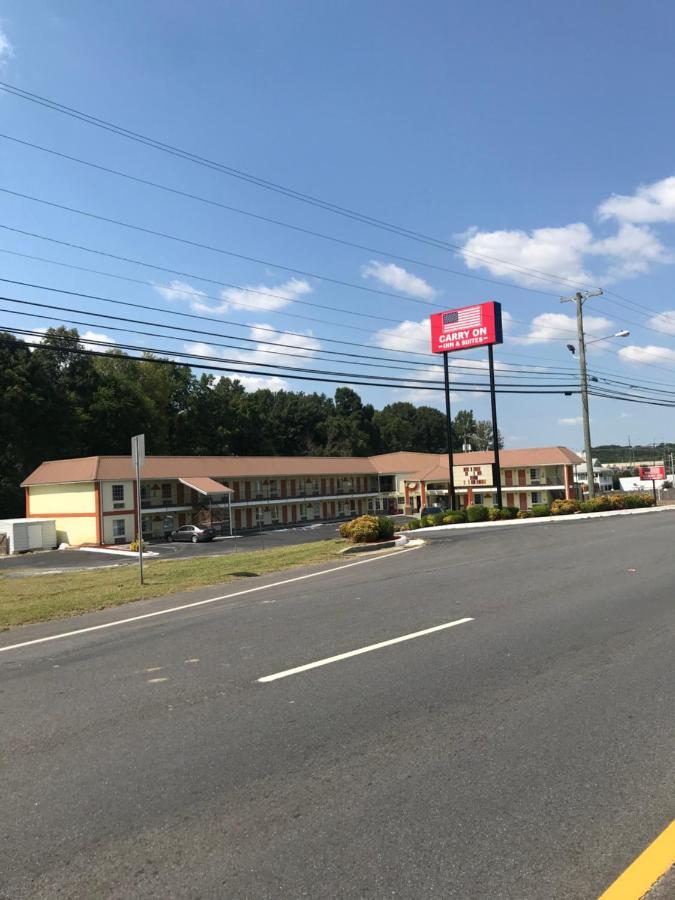 Carry On Inn & Suites LaFayette 外观 照片