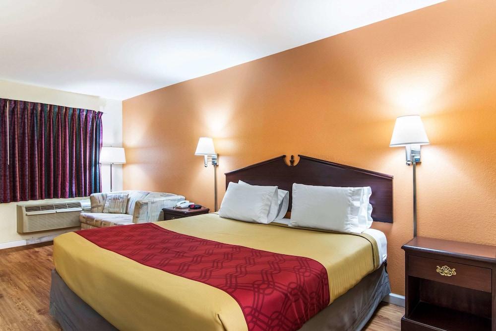 Carry On Inn & Suites LaFayette 外观 照片